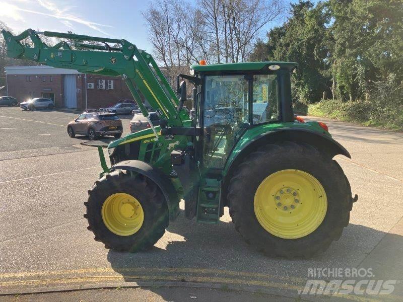 John Deere 6110M 拖拉机/农用车
