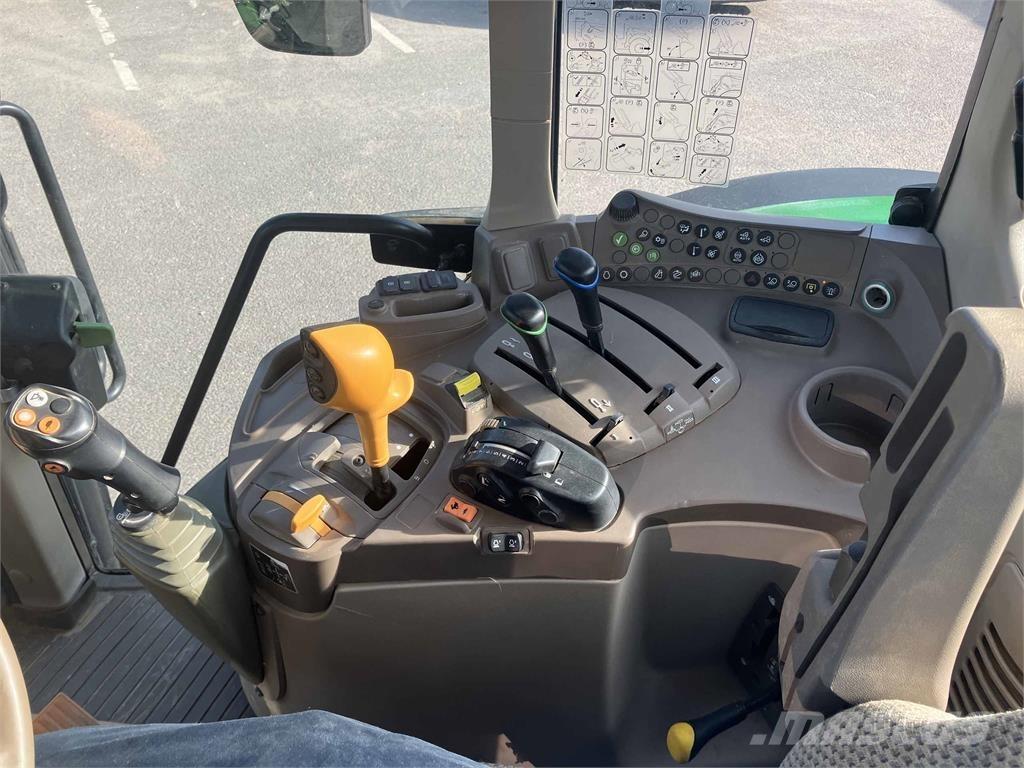 John Deere 6120M 拖拉机/农用车