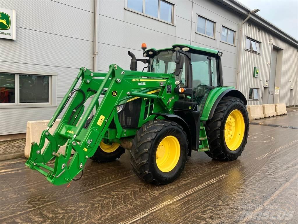 John Deere 6120M 拖拉机/农用车