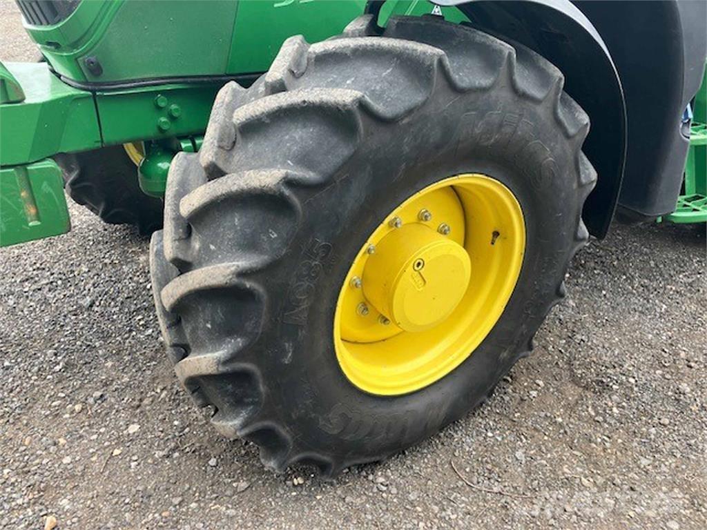 John Deere 6145M 拖拉机/农用车