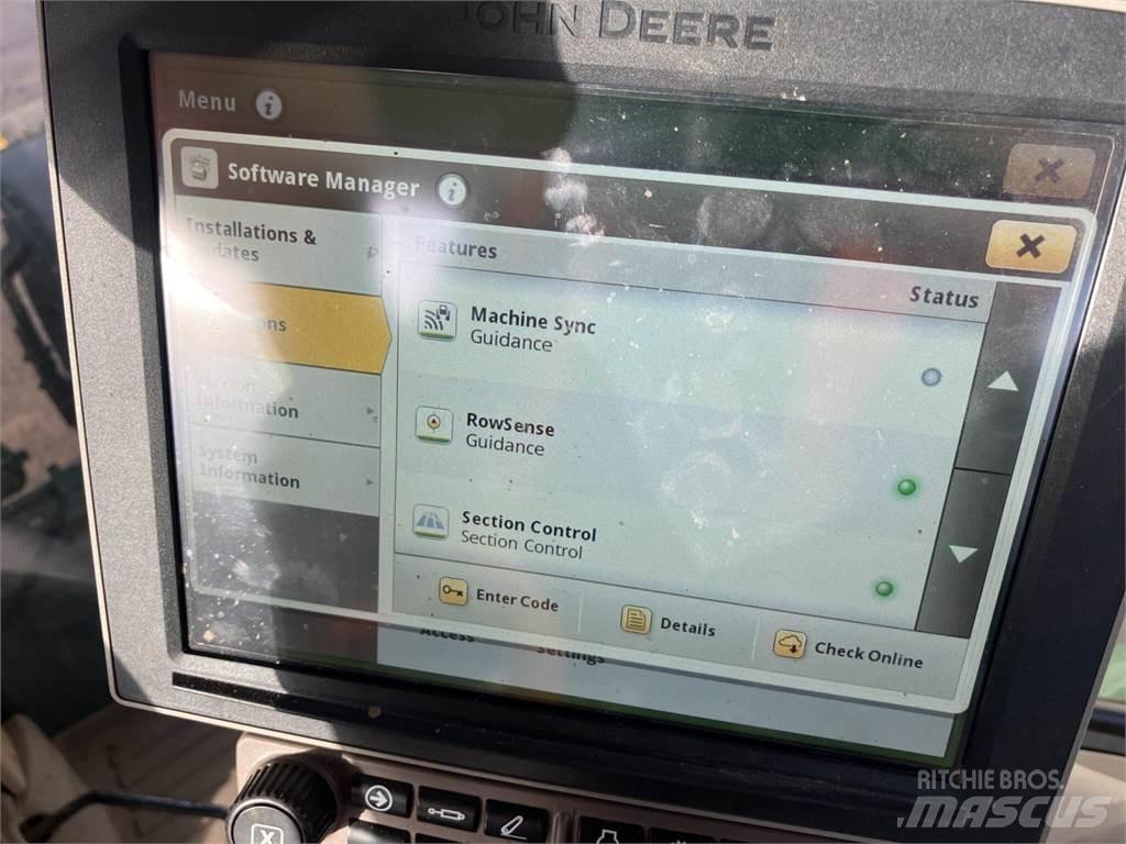 John Deere 6215R 拖拉机/农用车