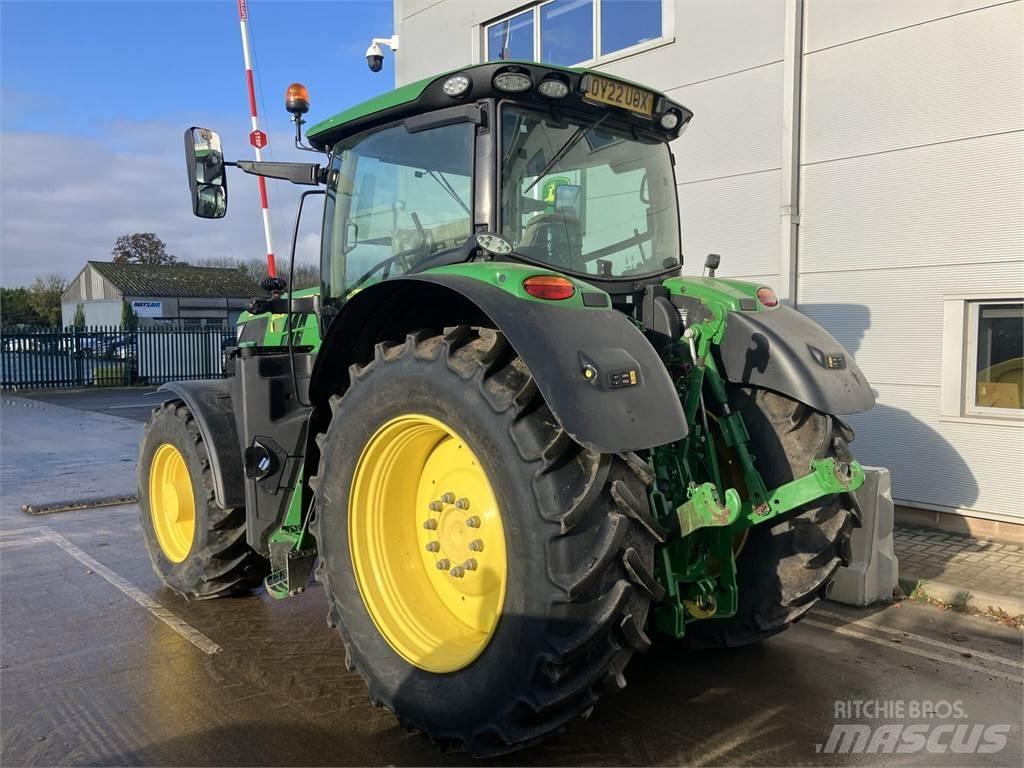 John Deere 6215R 拖拉机/农用车