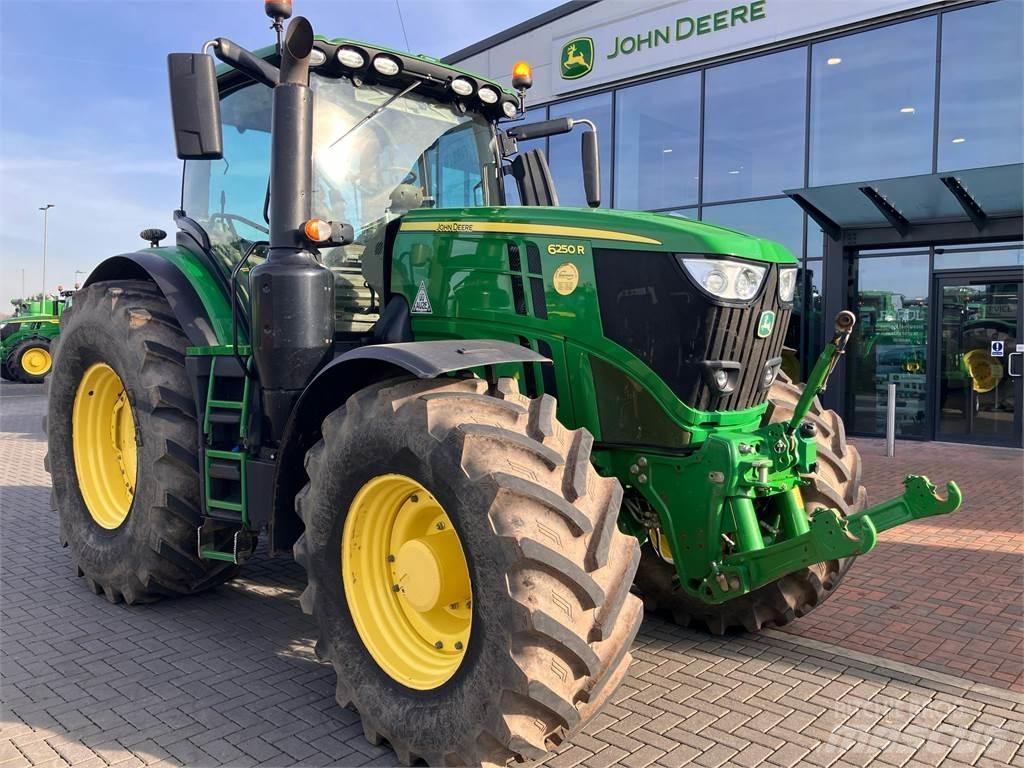 John Deere 6250R 拖拉机/农用车