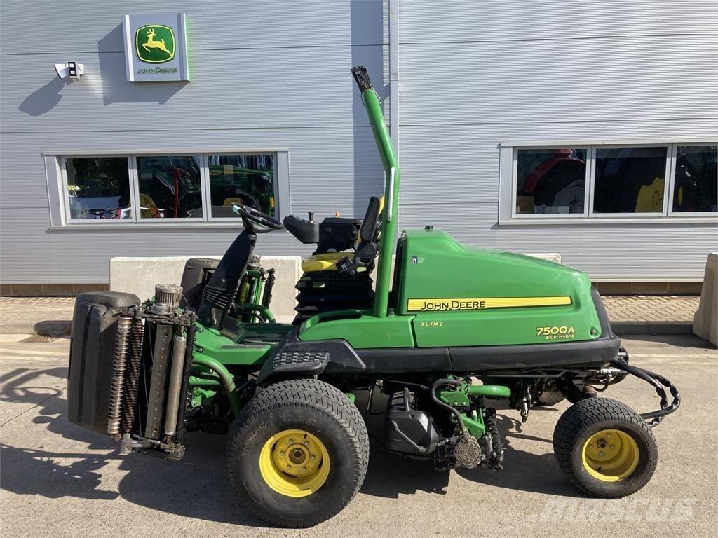 John Deere 7500AE 手扶式割草机