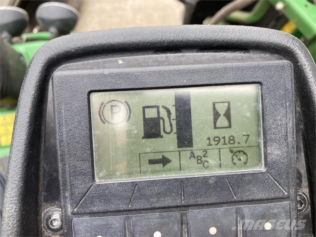 John Deere 7500AE 手扶式割草机