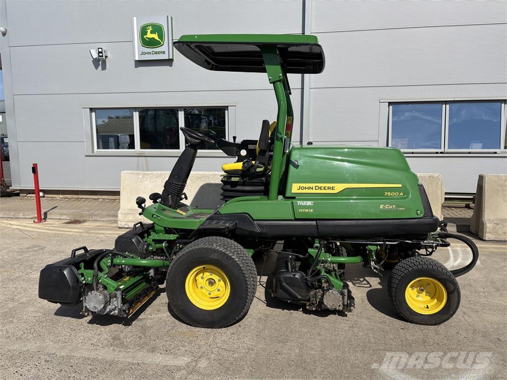 John Deere 7500AE 手扶式割草机