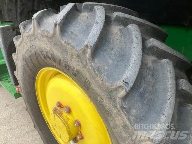 John Deere 8500i 自走式青贮饲料收割机