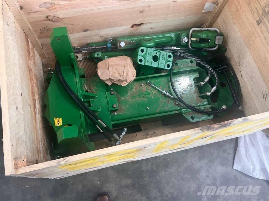 John Deere 8R 农业机械-其他