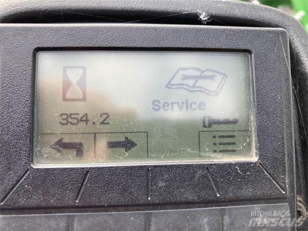 John Deere 9009A 手扶式割草机