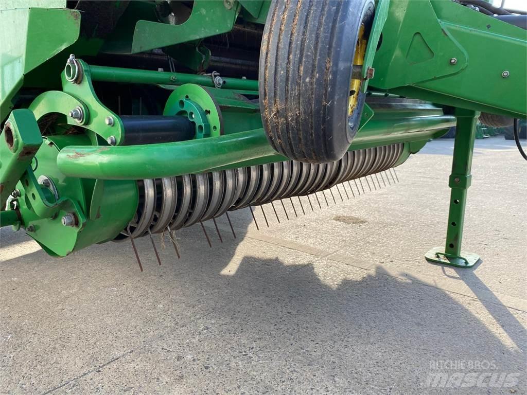 John Deere 960 方捆打捆机