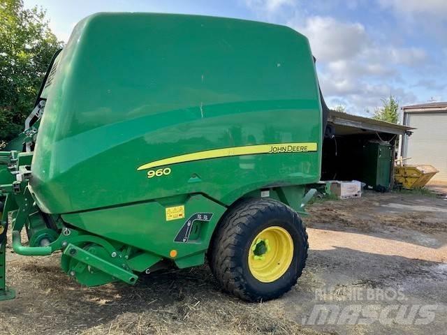 John Deere 960 方捆打捆机