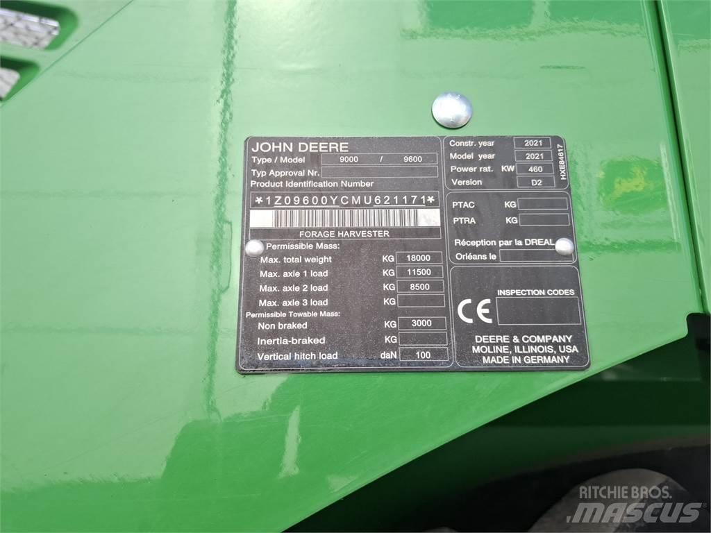 John Deere 9600 自走式青贮饲料收割机
