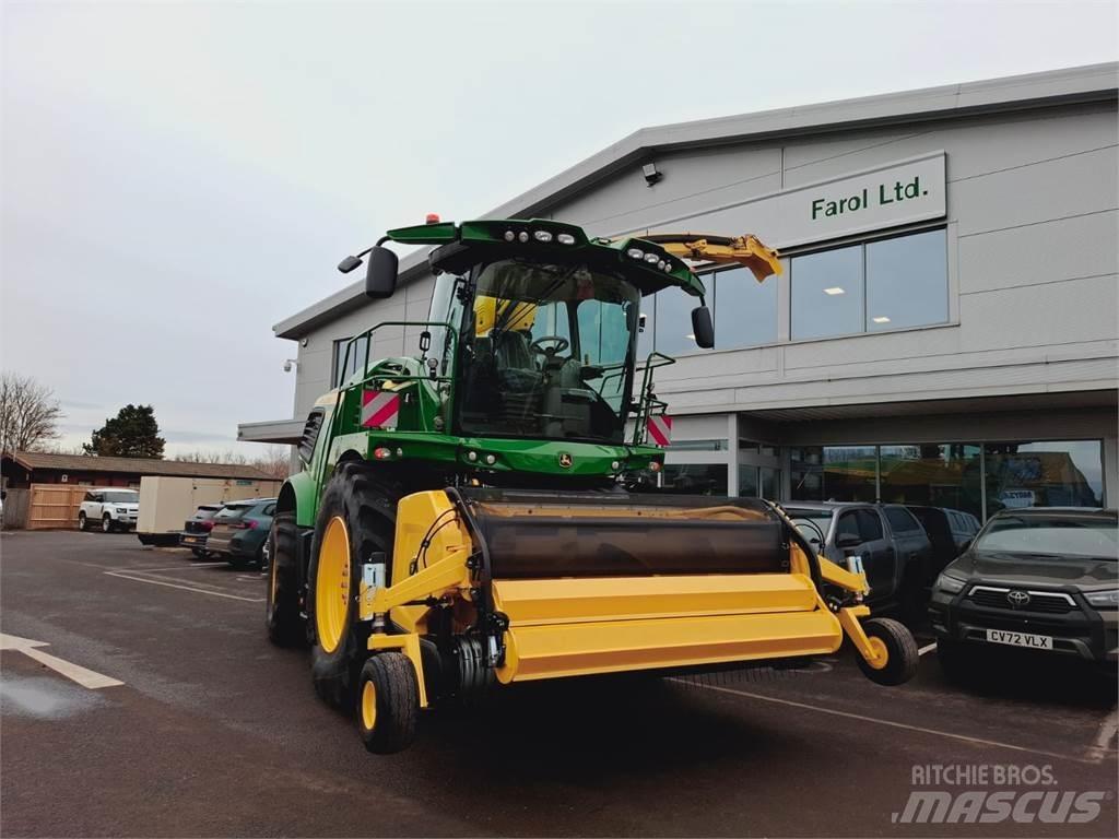 John Deere 9700i 自走式青贮饲料收割机