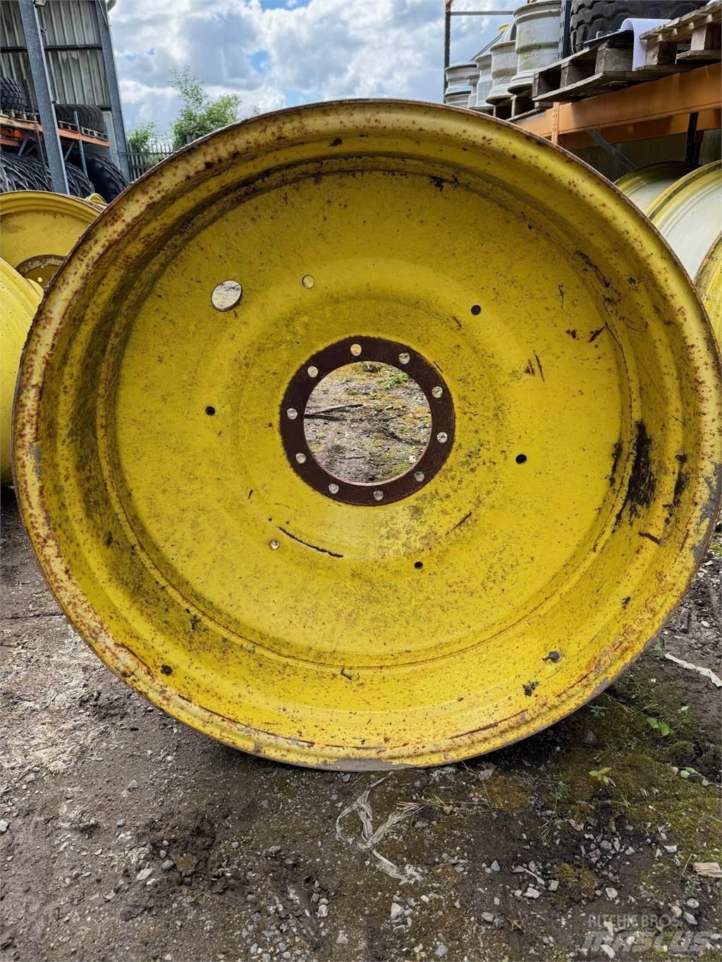 John Deere Example 轮胎、车轮、轮圈