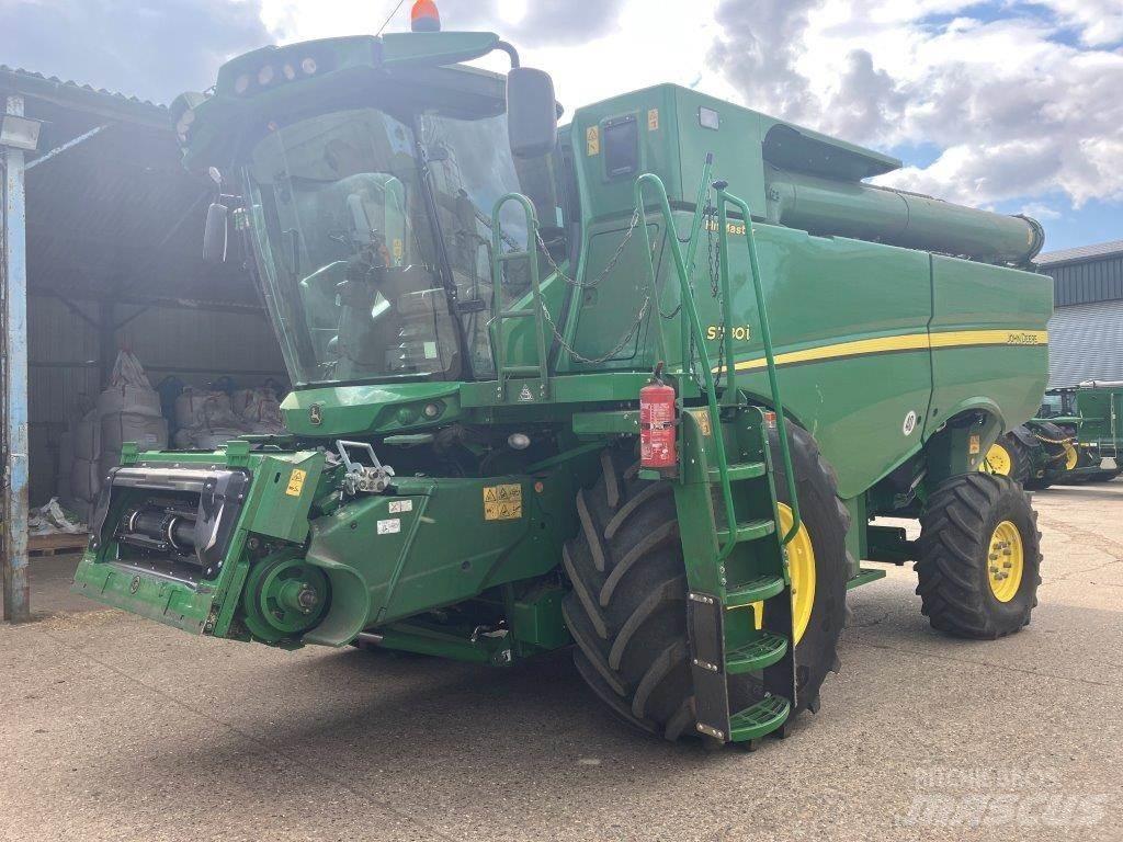 John Deere S780i HM 联合收割机