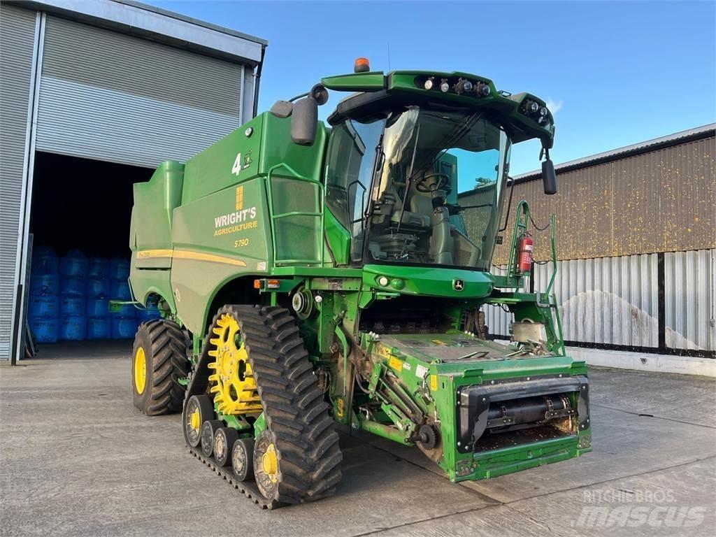 John Deere S790 联合收割机