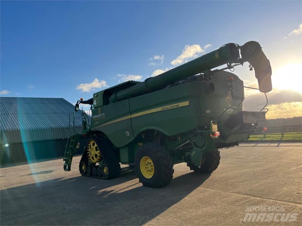 John Deere S790 联合收割机