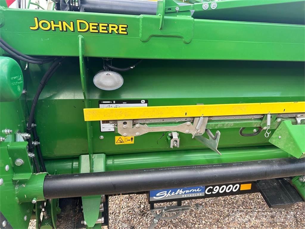 John Deere T670i HM 联合收割机