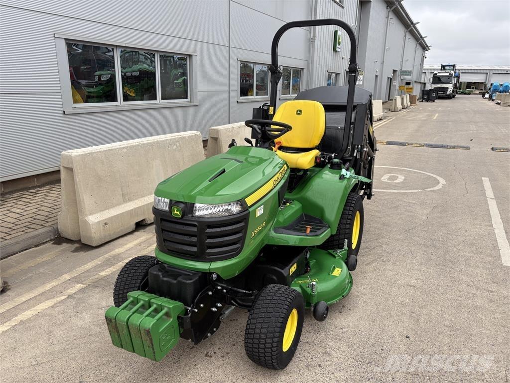 John Deere X950R 骑乘式割草机