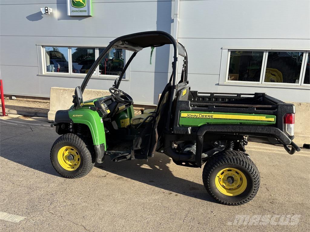 John Deere XUV855M 全地形车