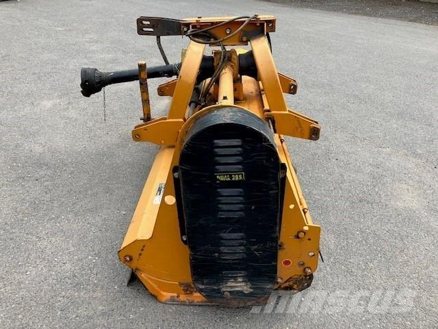 TEAGLE Dual 285 牧场割草机和切顶器