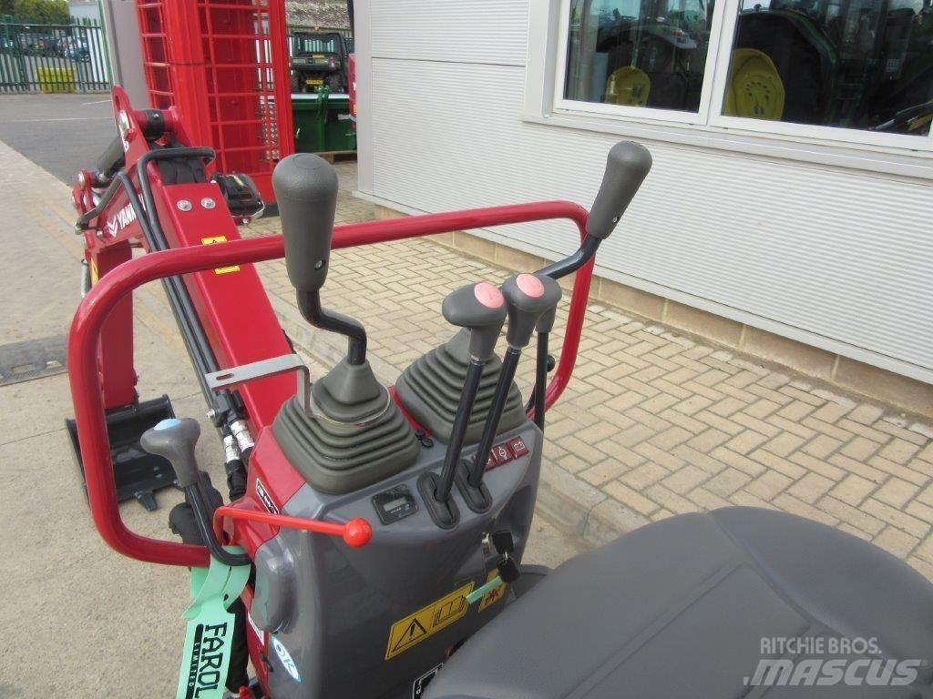Yanmar SV08 履带挖掘机