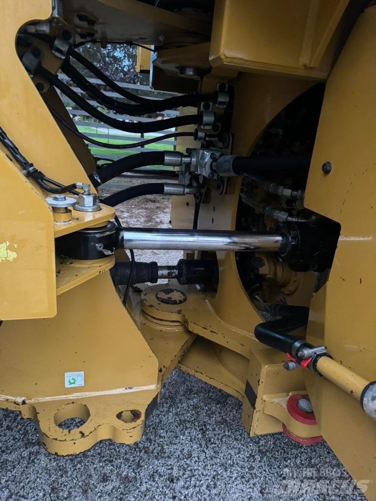 CAT 972 M 轮式装载机