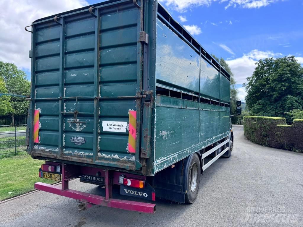 Volvo FL 240 动物运输货车