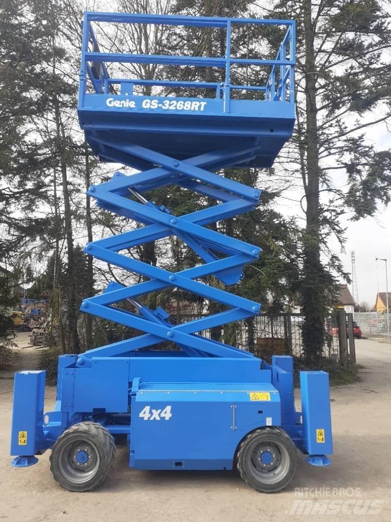 Genie GS 3268 RT 剪叉式升降机