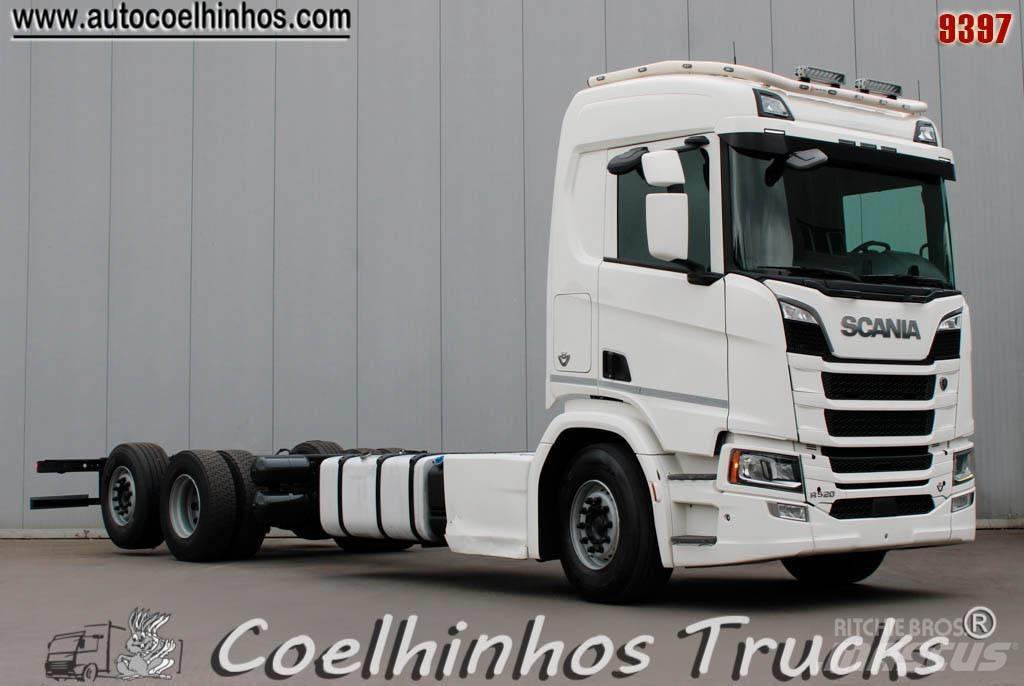 Scania R 520  V8 平板车