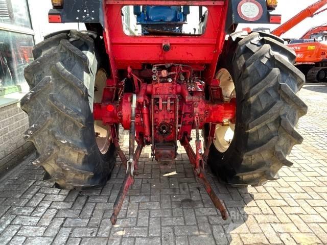 International 1255 A 拖拉机/农用车