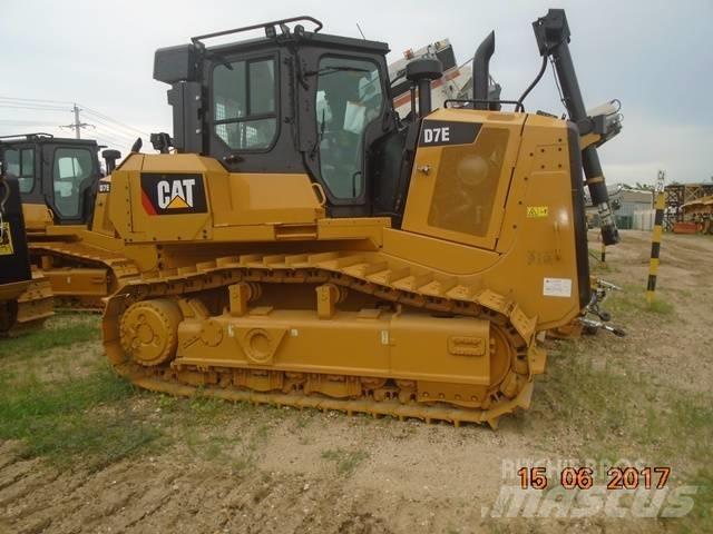 CAT D7E 履带式推土机