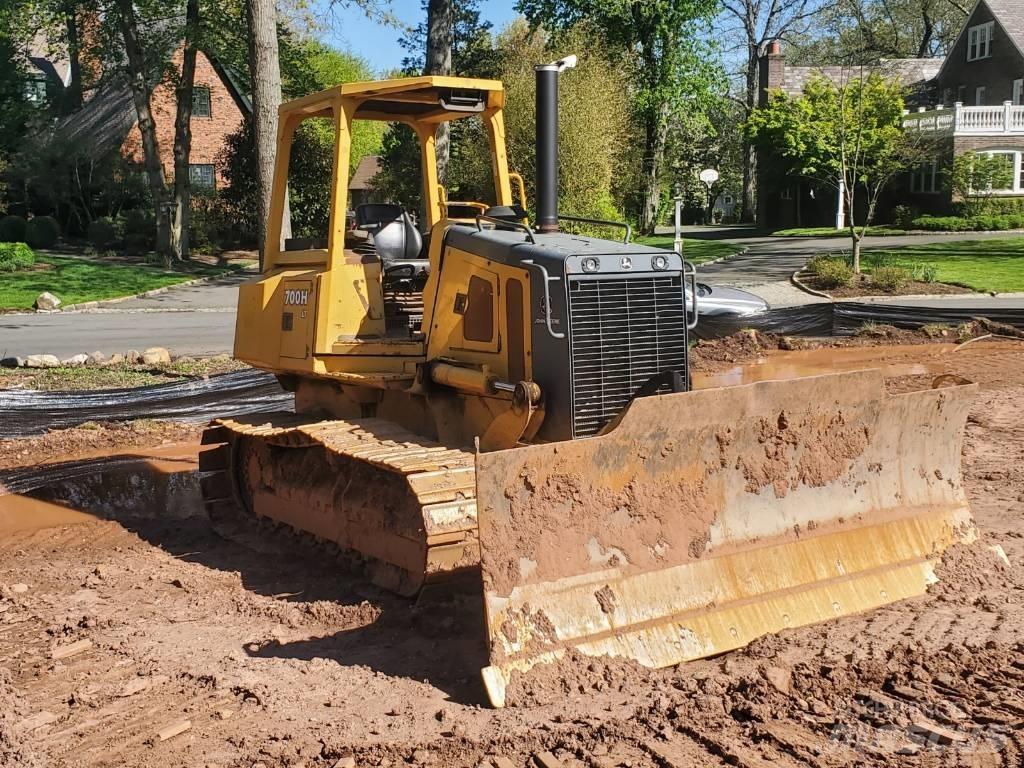John Deere 700HLT 履带式推土机