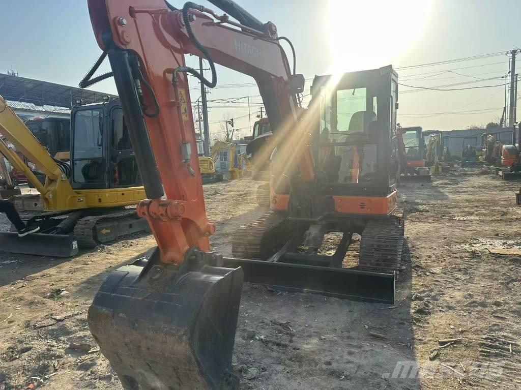Hitachi ZX 55 UR 小型挖掘机