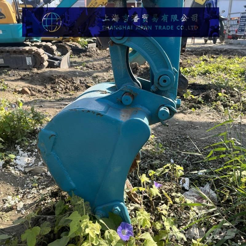 Kubota U 15 小型挖掘机