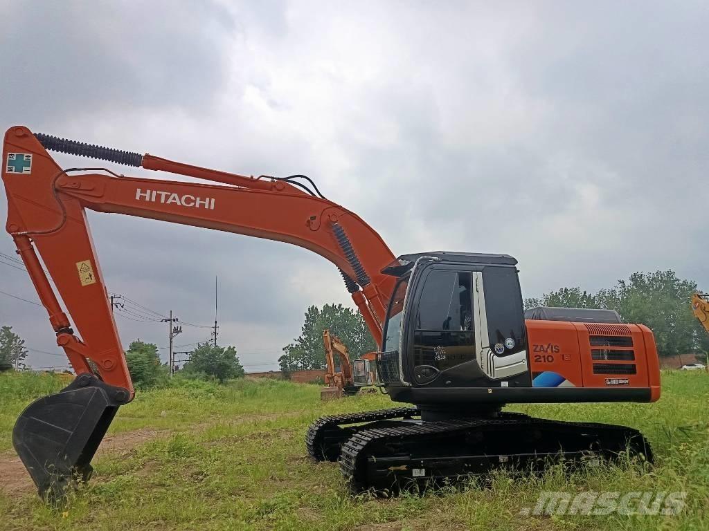 Hitachi ZX 210 履带挖掘机