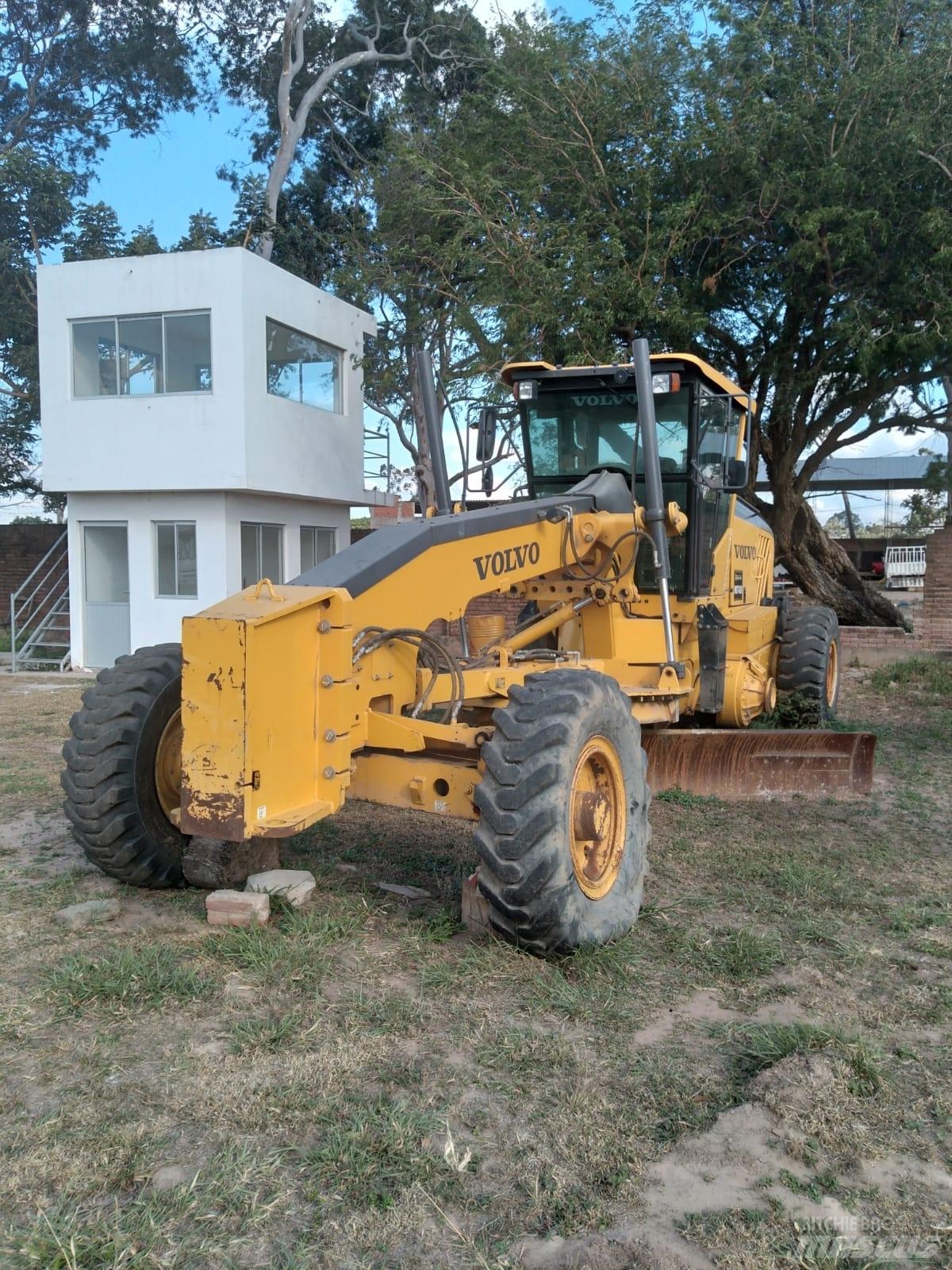 Volvo G 930 平地机/推土机