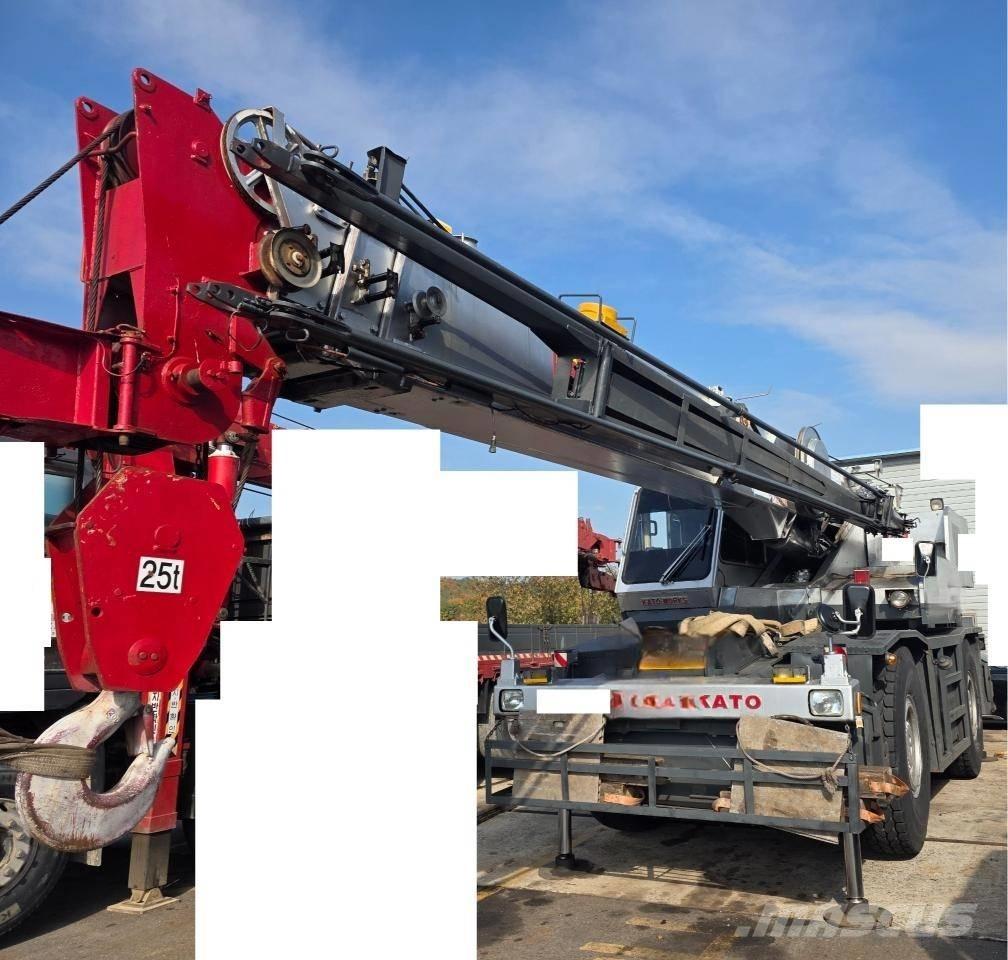 Kato KR 25 H V-3 全地面起重机︳移动式起重机