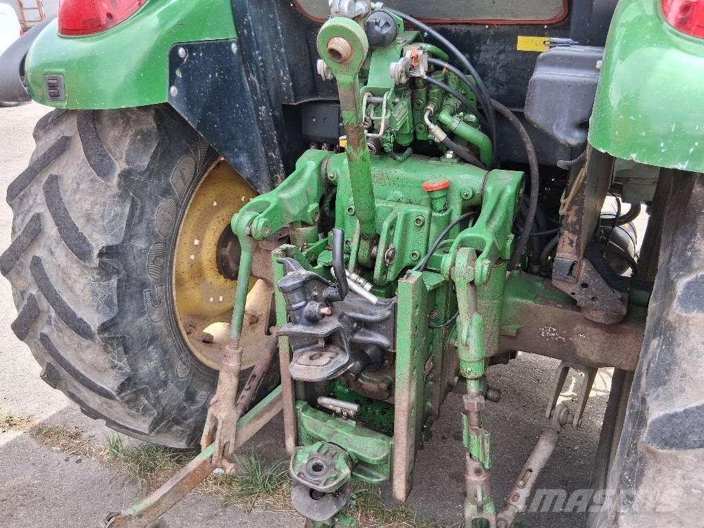 John Deere 5720 拖拉机/农用车