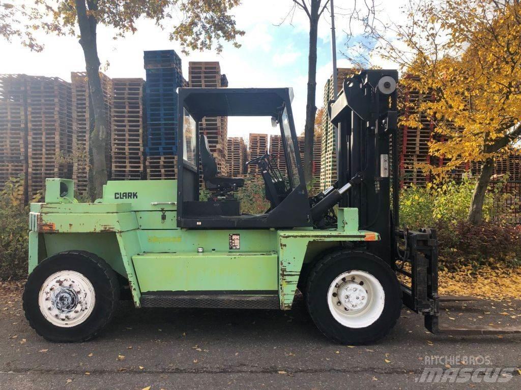 Clark DPL100 柴油叉车