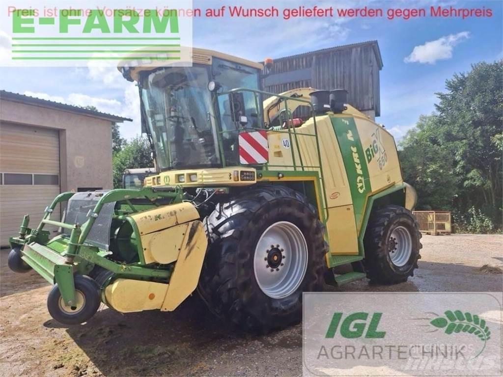 Krone big x 650 自走式青贮饲料收割机