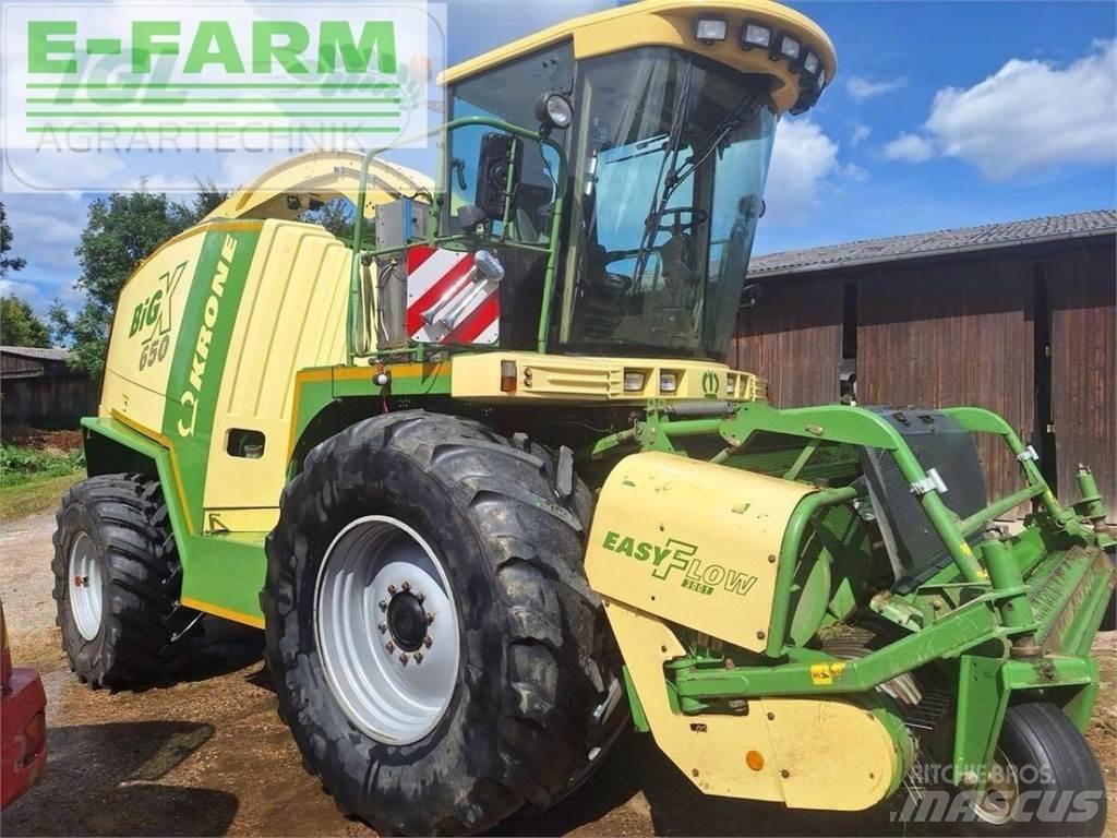 Krone big x 650 自走式青贮饲料收割机