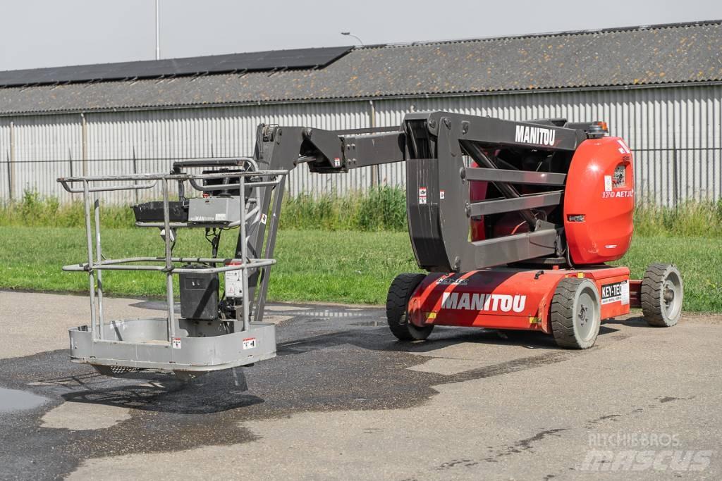 Manitou 170 AETJL 曲臂高空工作平台