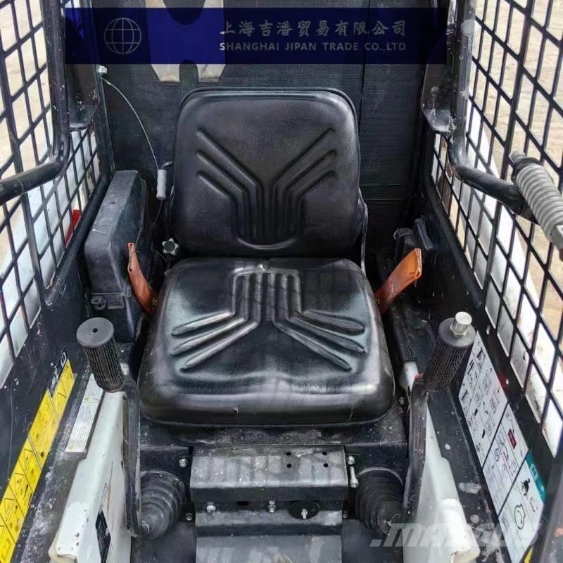 Bobcat s70 滑移装载机