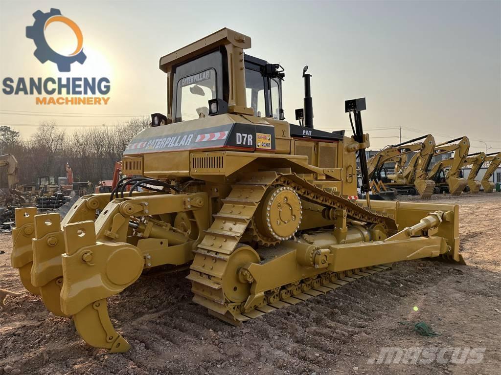 CAT D 7 R 履带式推土机