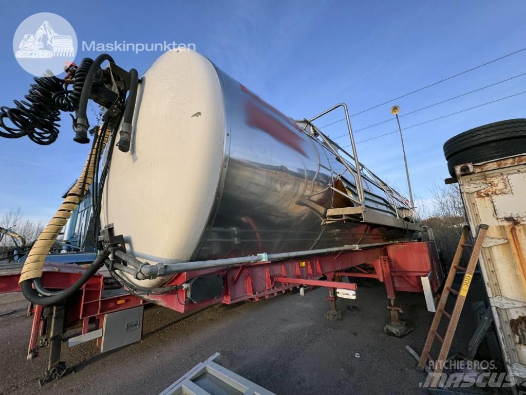 Wedholms DK 345-16 油罐半挂车