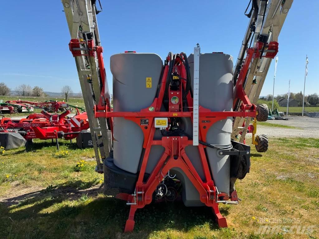 Kuhn DELTIS 2 牵引式喷雾机