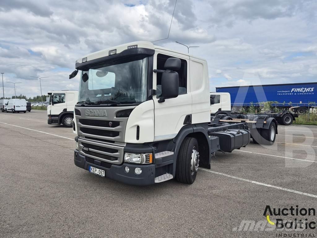 Scania P 450 平板车