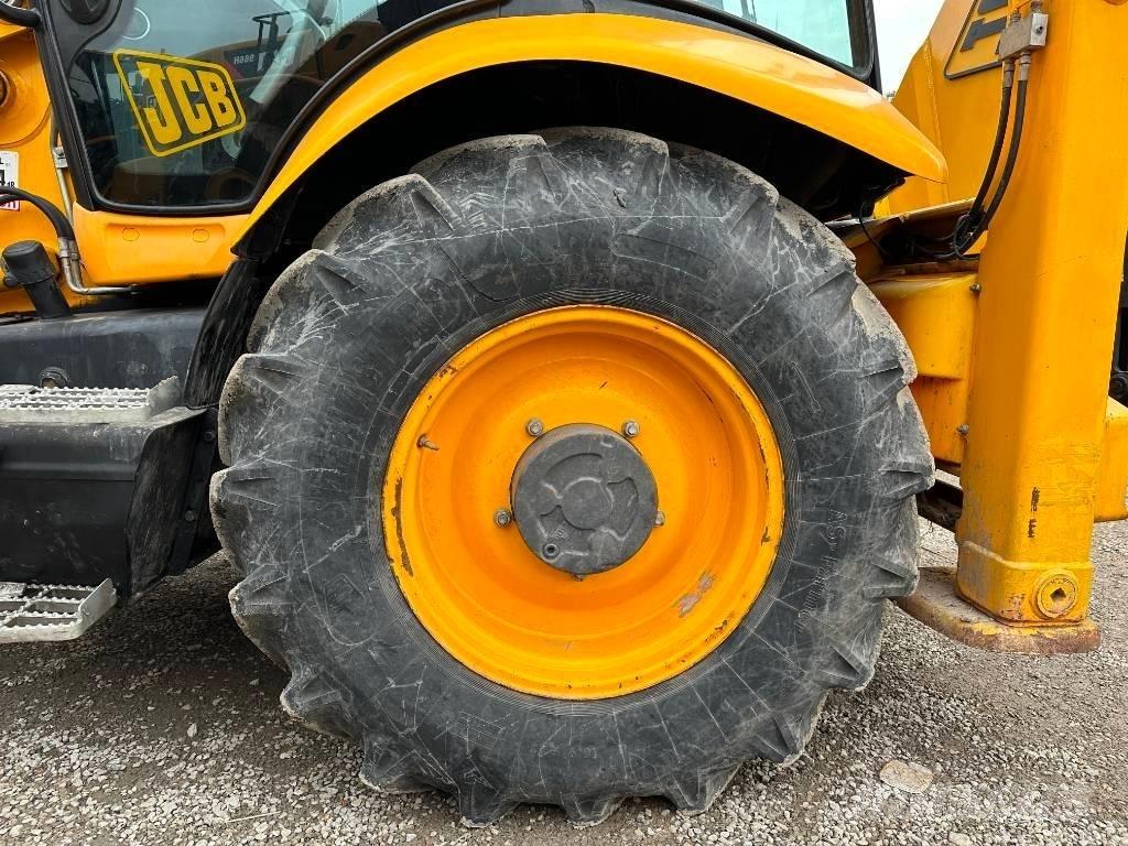 JCB 3 CX 反铲装载机