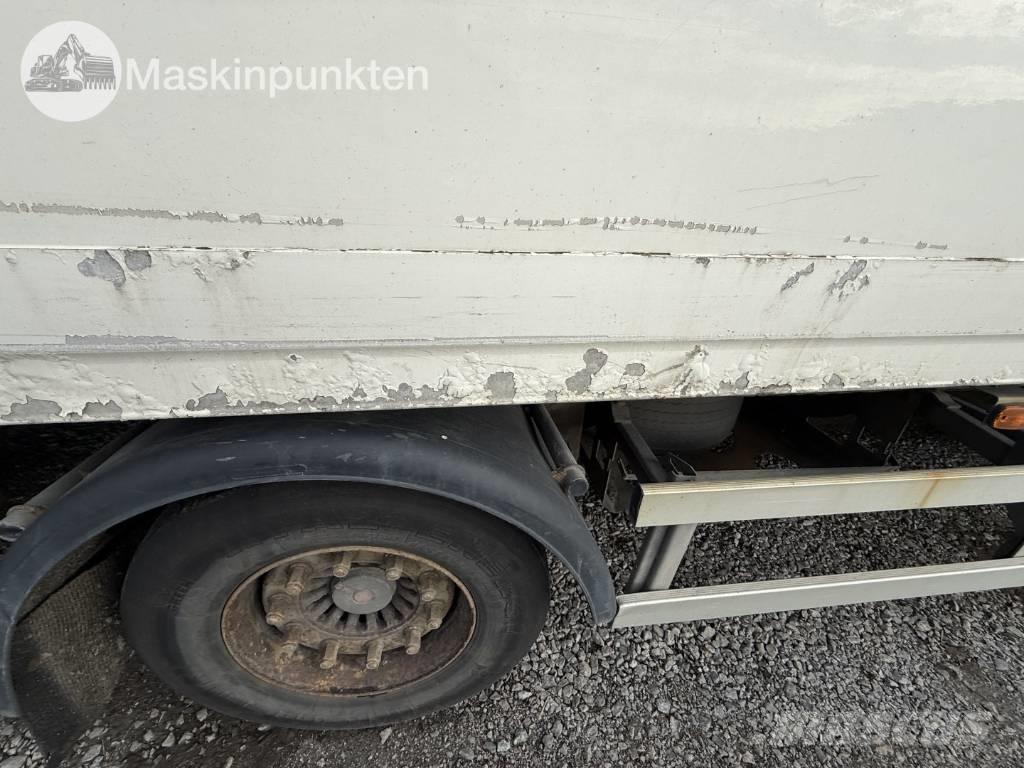 VAK V 4-40 Skåpsläp 厢式拖车